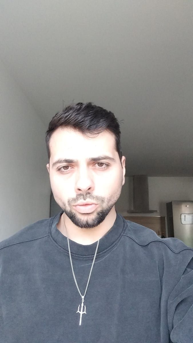 Profil de Adilson