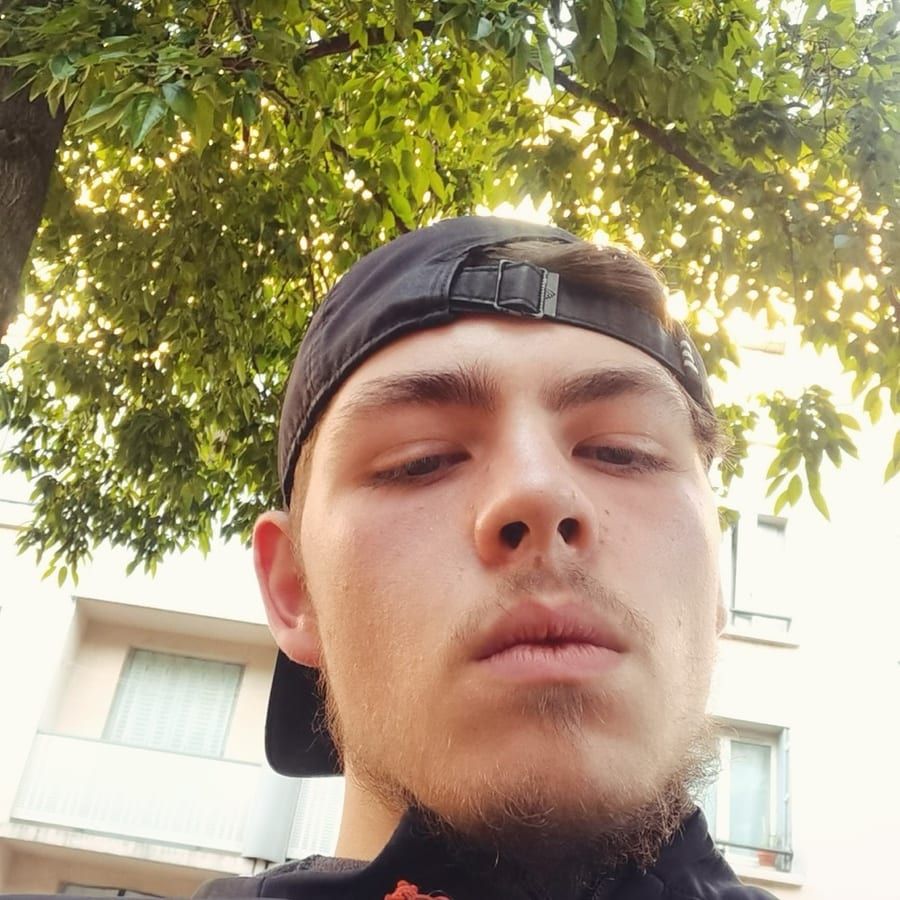 Profil de Aman